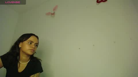 Snapshot of keyli_sweet chatting on October 9, 2025, 7:34 pm Keyla online show from October 9, 2025, 7:34 pm