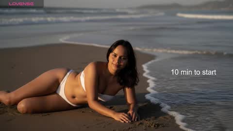 Snapshot of keyli_sweet chatting on October 18, 2025, 7:03 pm Keyla online show from October 18, 2025, 7:03 pm