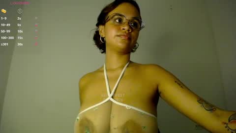 Snapshot of keyli_sweet chatting on June 1, 2026, 3:14 pm Keyla online show from June 1, 2026, 3:14 pm