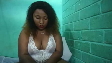 Snapshot of kezia0910 chatting on February 6, 2026, 5:23 am kezia0910 online show from February 6, 2026, 5:23 am