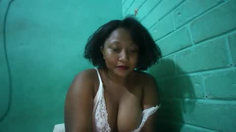 Snapshot of kezia0910 chatting on February 15, 2026, 6:04 pm kezia0910 online show from February 15, 2026, 6:04 pm