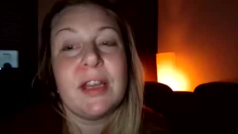 khaleesi0890 online show from November 13, 2025, 9:47 pm