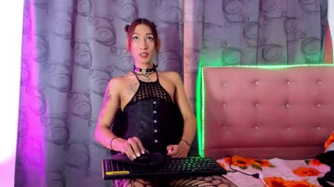 Snapshot of khandyz chatting on March 7, 2026, 8:17 pm Khandyz online show from March 7, 2026, 8:17 pm