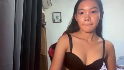 khang220 online show from July 17, 2026, 11:17 am