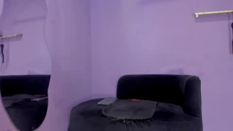 Snapshot of khaterine_hot_1 chatting on May 5, 2026, 6:27 pm Kathe Hot online show from May 5, 2026, 6:27 pm