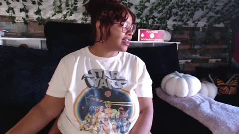 Snapshot of khayaparker chatting on December 2, 2024, 8:44 pm Khaya online show from December 2, 2024, 8:44 pm