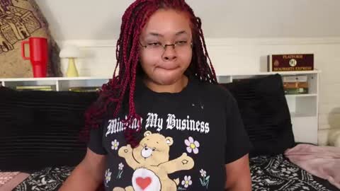 Khaya online show from March 18, 2026, 8:28 am