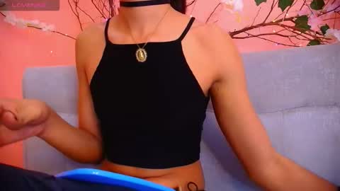 Snapshot of khelani_julls chatting on December 18, 2025, 12:11 pm khelani_julls online show from December 18, 2025, 12:11 pm