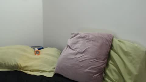 khevinlopezonig online show from December 26, 2024, 3:27 am