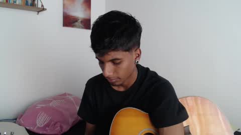 khevinlopezonig online show from January 12, 2025, 7:31 pm