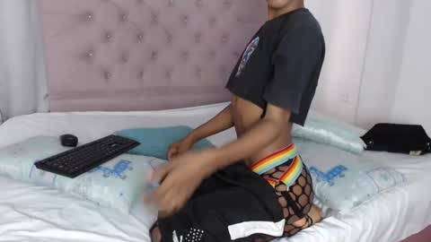 Snapshot of khler_angelis chatting on February 28, 2025, 9:33 pm khler_angelis online show from February 28, 2025, 9:33 pm