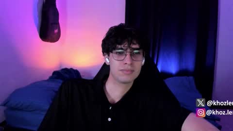 khozler_ online show from November 24, 2025, 3:39 am
