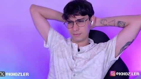 Snapshot of khozler_ chatting on January 16, 2026, 4:11 pm khozler_ online show from January 16, 2026, 4:11 pm