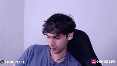 Snapshot of khozler_ chatting on February 5, 2026, 3:55 am khozler_ online show from February 5, 2026, 3:55 am