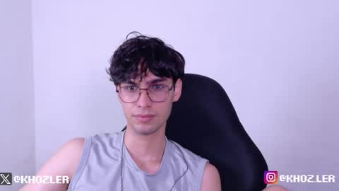 Snapshot of khozler_ chatting on February 8, 2026, 4:38 am khozler_ online show from February 8, 2026, 4:38 am