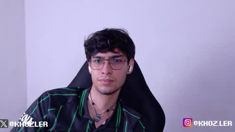 Snapshot of khozler_ chatting on February 11, 2026, 2:49 am khozler_ online show from February 11, 2026, 2:49 am