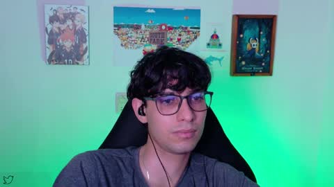 khozler_ online show from May 13, 2026, 3:04 am