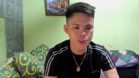 Khylle 27 online show from January 6, 2025, 12:02 pm