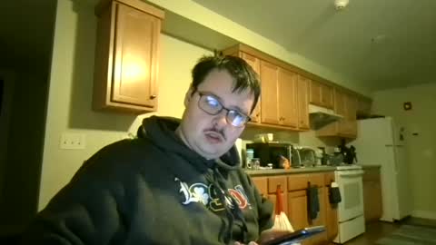 Snapshot of ki983799 chatting on March 8, 2025, 1:17 am CJ online show from March 8, 2025, 1:17 am