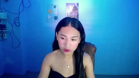 Snapshot of kiana4uxoxo chatting on December 4, 2025, 4:22 am Kiana online show from December 4, 2025, 4:22 am