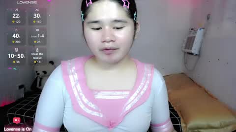 Your SweetGirl Ts online show from June 6, 2026, 4:06 am