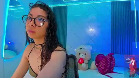 Kiara online show from June 30, 2026, 4:02 am