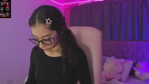 Kiara online show from July 8, 2026, 3:44 am