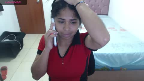 Snapshot of kiara_williamss chatting on December 7, 2024, 11:45 pm Kiara online show from December 7, 2024, 11:45 pm