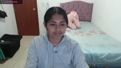 Snapshot of kiara_williamss chatting on December 16, 2024, 7:21 pm Kiara online show from December 16, 2024, 7:21 pm