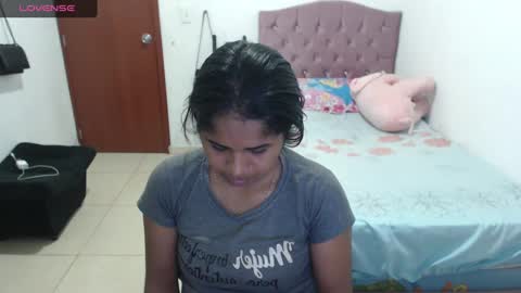 Snapshot of kiara_williamss chatting on December 18, 2024, 10:35 pm Kiara online show from December 18, 2024, 10:35 pm