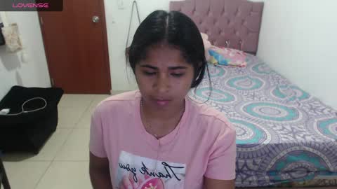 Snapshot of kiara_williamss chatting on January 23, 2025, 10:54 pm Kiara online show from January 23, 2025, 10:54 pm