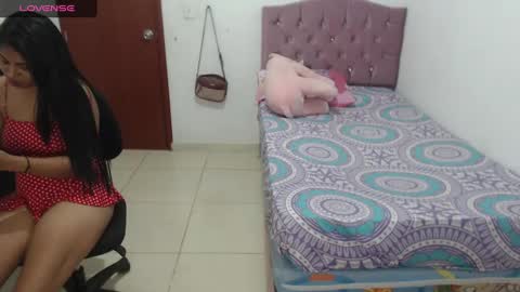 Snapshot of kiara_williamss chatting on February 17, 2025, 9:41 pm Kiara online show from February 17, 2025, 9:41 pm