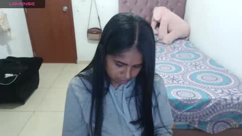 Snapshot of kiara_williamss chatting on February 25, 2025, 9:24 pm Kiara online show from February 25, 2025, 9:24 pm