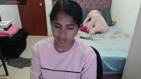 Snapshot of kiara_williamss chatting on September 15, 2025, 6:30 pm Kiara online show from September 15, 2025, 6:30 pm