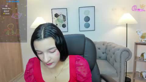 kiara_wren online show from July 18, 2026, 7:28 pm