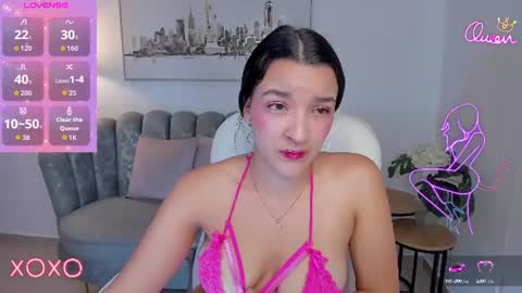 kiara_wren online show from July 26, 2026, 7:21 pm