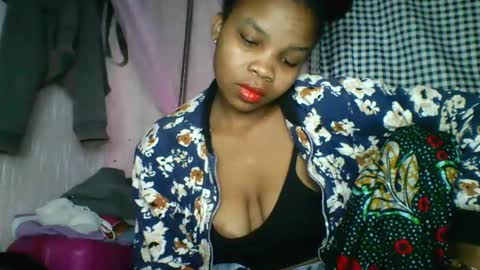 kiarah 69 online show from May 27, 2026, 2:52 am