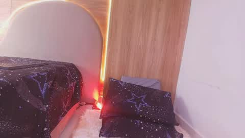 Snapshot of kiaralopez_ chatting on April 22, 2026, 2:58 am kiaralopez_ online show from April 22, 2026, 2:58 am