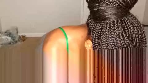 HunneysPlayRoom online show from February 8, 2026, 4:49 am