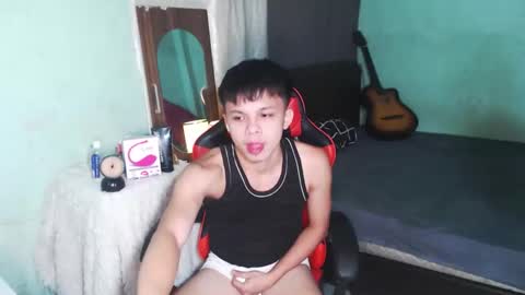 Snapshot of kiel_asianboy chatting on May 24, 2026, 12:48 am EJ online show from May 24, 2026, 12:48 am