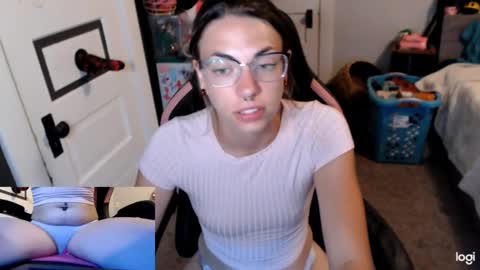 Kiersten online show from September 14, 2025, 2:11 am