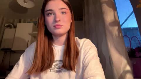 Ola my name is Lissa  Lets hit 10 Thumbs Up together   online show from March 14, 2026, 3:17 pm