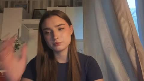 Snapshot of kierstentates chatting on June 2, 2026, 2:30 pm Ola my name is Lissa Lets hit 10 Thumbs Up together online show from June 2, 2026, 2:30 pm