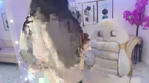 Kitty online show from April 18, 2026, 12:31 pm