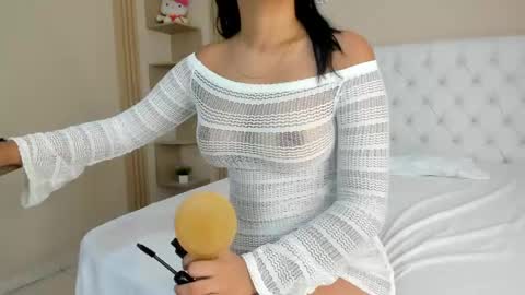 Snapshot of kiitty_horny_ chatting on May 28, 2026, 12:35 pm Melody online show from May 28, 2026, 12:35 pm
