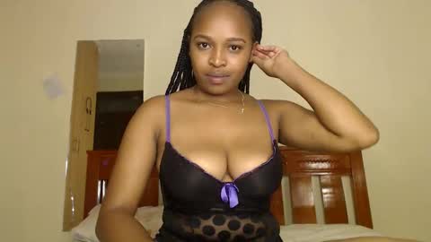 Angela online show from April 26, 2026, 8:06 pm
