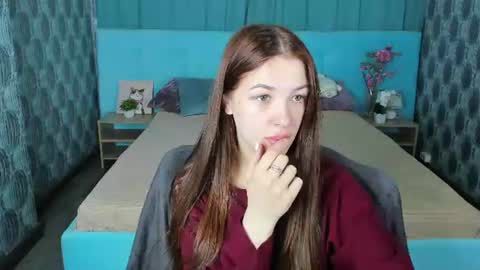 Kiki online show from July 15, 2026, 12:49 am