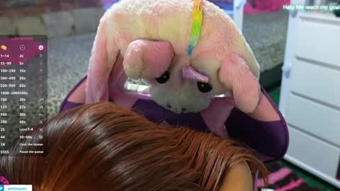 kiki online show from March 31, 2026, 10:32 pm