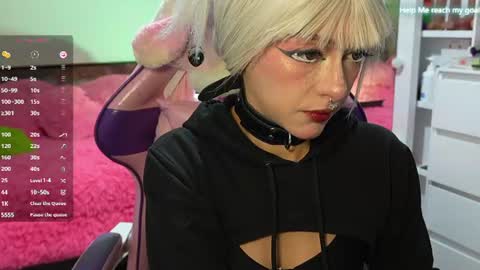 kiki online show from June 10, 2026, 9:03 pm