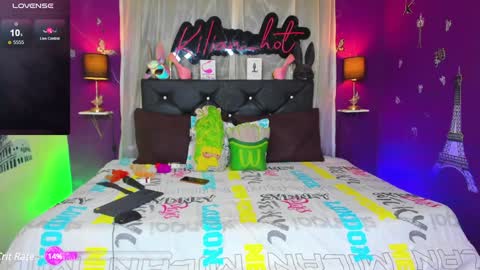 Snapshot of kilian_hot chatting on January 12, 2025, 5:03 am Kilian online show from January 12, 2025, 5:03 am